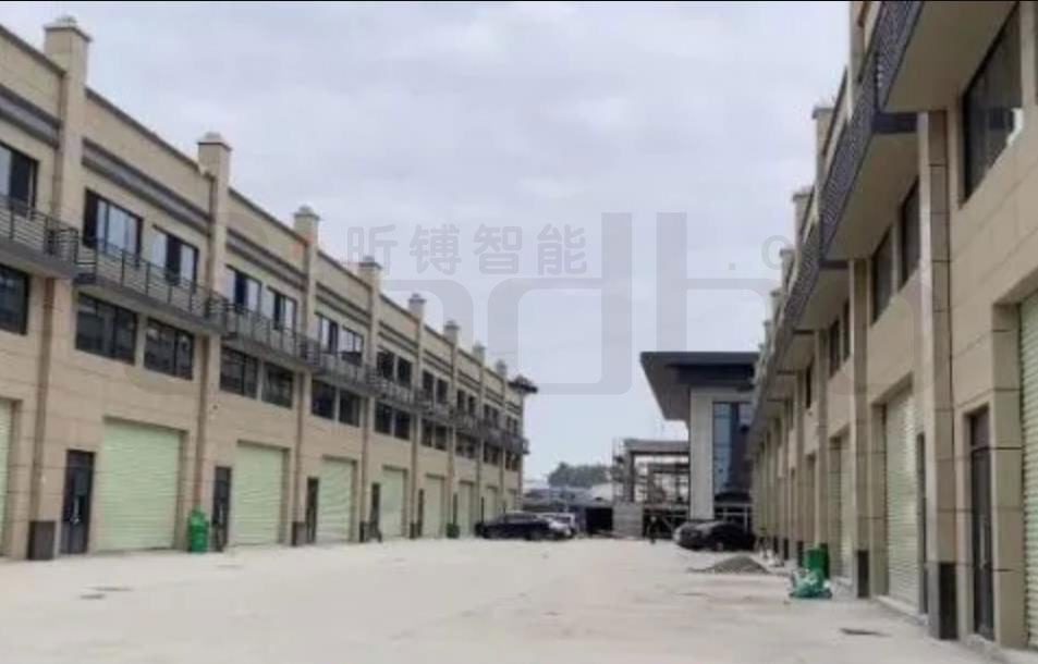 已经建成的商铺 已经建成的商铺